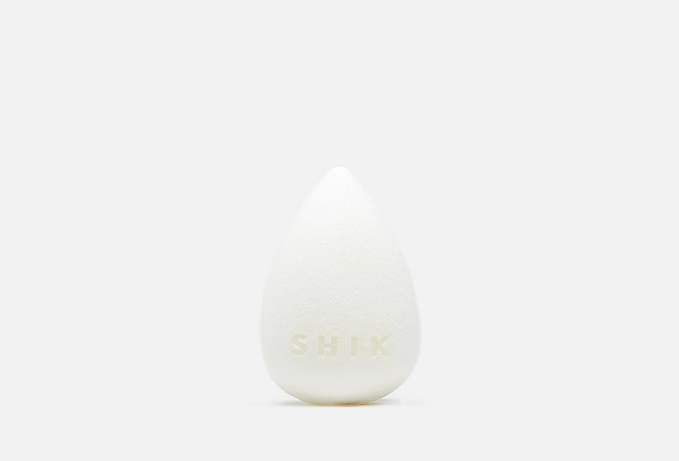 SHIK Спонж для макияжа большой БЕЛЫЙ Make-up SPONGE